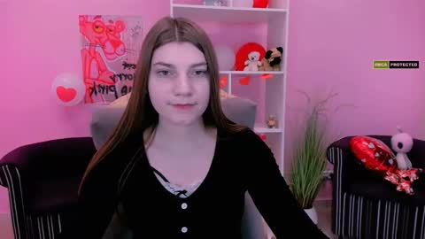 Snapshot of pure_radiance chatting on 02.28.25 Ask me3 online show from 02.28.25