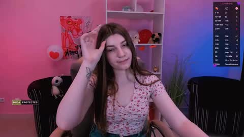 Snapshot of pure_radiance chatting on 03.06.25 Ask me3 online show from 03.06.25