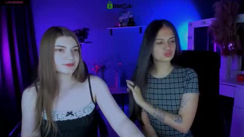 Snapshot of pure_radiance chatting on 09.15.25 Ask me3 online show from 09.15.25