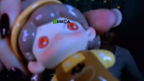 Snapshot of pure_radiance chatting on 10.09.25 Ask me3 online show from 10.09.25