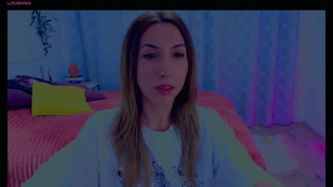 Isabelle online show from 02.07.26