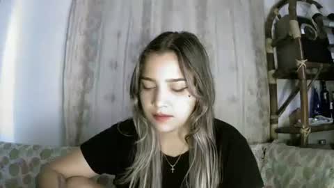 Lizzy online show from 04.30.26