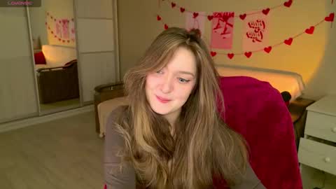 Bella online show from 12.04.25