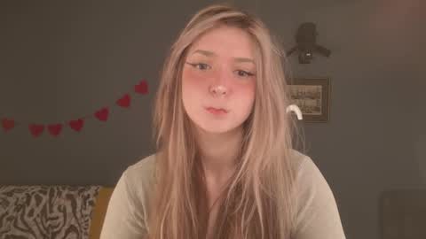 Bella online show from 04.10.26