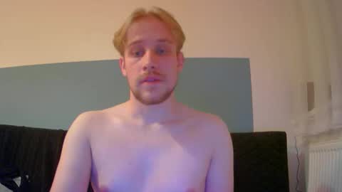 Snapshot of purplerain000 chatting on 11.30.25 PurpleRain online show from 11.30.25