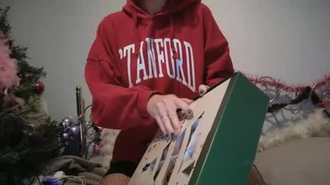 PurpleRainn69  Dina online show from 12.10.24