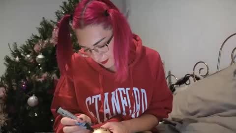PurpleRainn69  Dina online show from 12.10.24