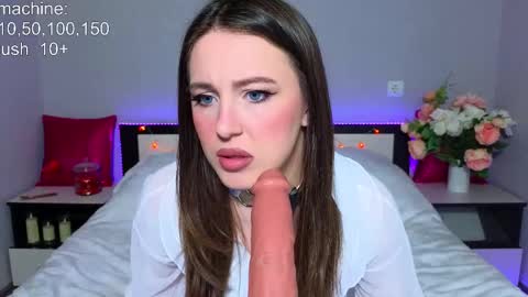 Monica online show from 02.19.25