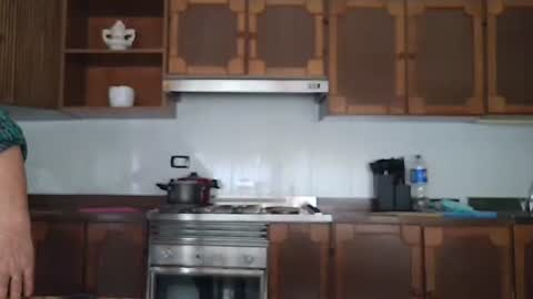 Mary online show from 12.16.25