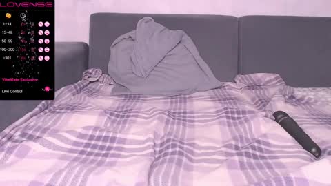 Nina online show from 01.26.25