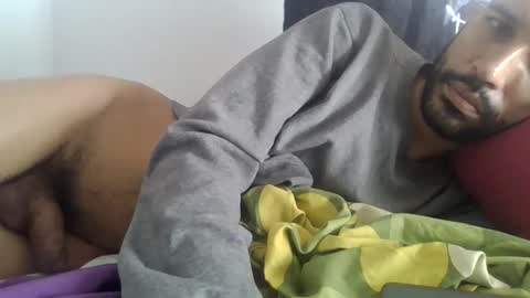 Snapshot of pussyboy32947 chatting on 10.06.25 pussyboy32947 online show from 10.06.25