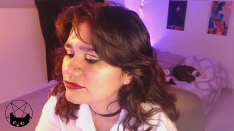 Snapshot of pussycat420_ chatting on 06.11.26 Mari online show from 06.11.26