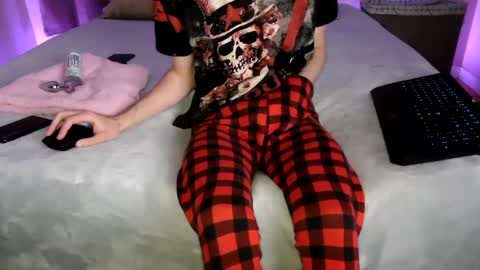 pussylover2182 online show from 12.12.24