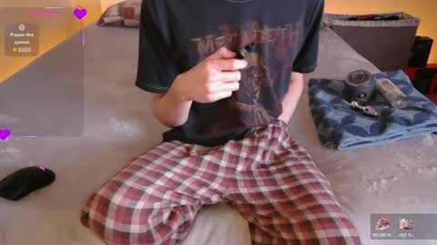 pussylover2182 online show from 12.30.24