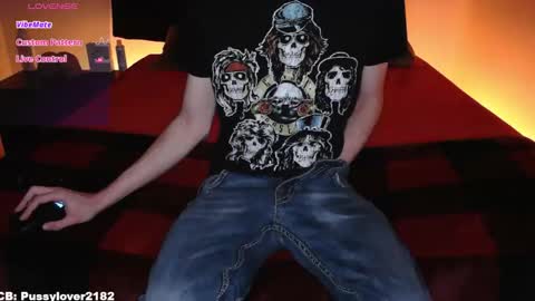 pussylover2182 online show from 11.18.25