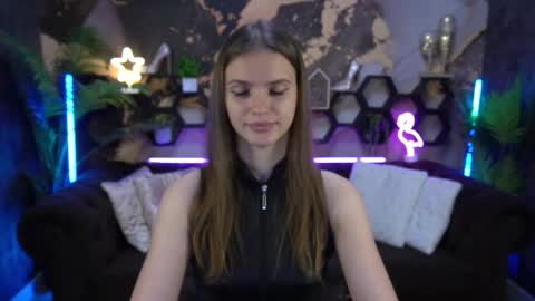 Ellie online show from 09.25.25