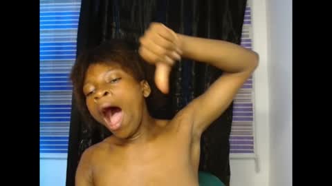 pussyxxjuice online show from 10.11.25