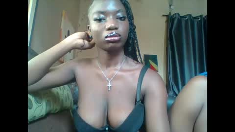 Snapshot of pweedy_ora chatting on 06.14.26 ora online show from 06.14.26