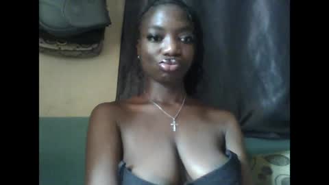 Snapshot of pweedy_ora chatting on 06.16.26 ora online show from 06.16.26