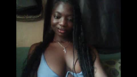 Snapshot of pweedy_ora chatting on 06.19.26 ora online show from 06.19.26