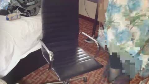 Snapshot of pwnst3rz chatting on 12.08.24 pwnst3rz online show from 12.08.24