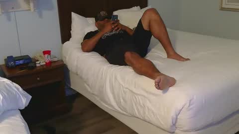 Snapshot of pwnst3rz chatting on 12.20.24 pwnst3rz online show from 12.20.24