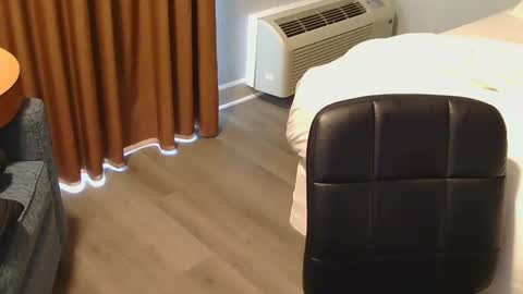 Snapshot of pwnst3rz chatting on 12.31.24 pwnst3rz online show from 12.31.24