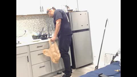 Snapshot of pwnst3rz chatting on 01.14.26 pwnst3rz online show from 01.14.26