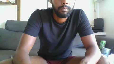 Snapshot of python974 chatting on 12.31.24 Python online show from 12.31.24