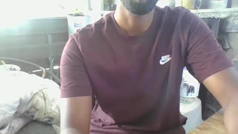 Snapshot of python974 chatting on 01.05.25 Python online show from 01.05.25