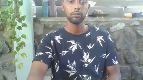 Snapshot of python974 chatting on 02.20.25 Python online show from 02.20.25