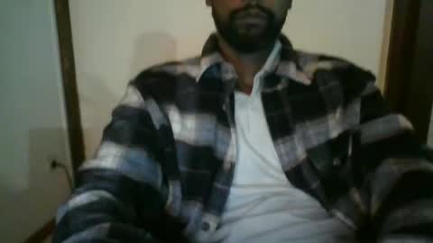 Snapshot of python974 chatting on 09.22.25 Python online show from 09.22.25