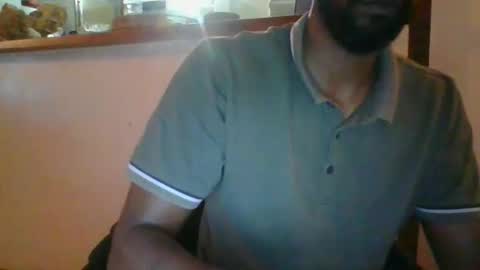 Snapshot of python974 chatting on 09.25.25 Python online show from 09.25.25