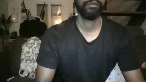 Snapshot of python974 chatting on 10.02.25 Python online show from 10.02.25