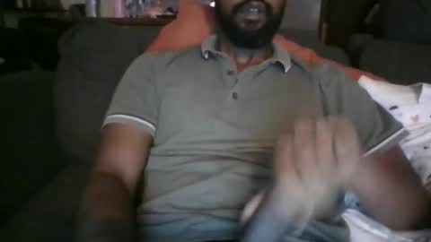 Snapshot of python974 chatting on 10.28.25 Python online show from 10.28.25