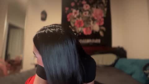 Snapshot of pyttjenna chatting on 09.13.25 pyttjenna online show from 09.13.25