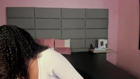 Keyla Queen Black online show from 11.30.25