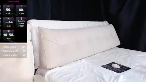 qianqian_ online show from 03.01.25