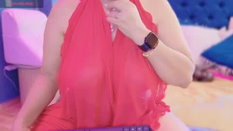 Queen And King online show from 02.16.25