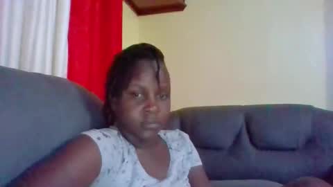 queen014 online show from 11.14.25