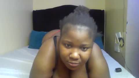 Snapshot of queen2034 chatting on 03.16.26 queen2034 online show from 03.16.26