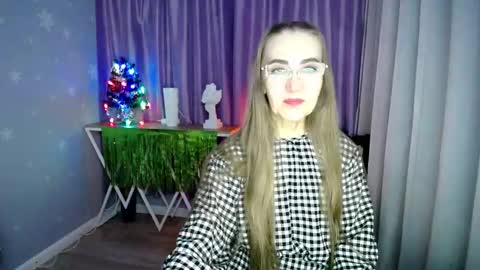 Snapshot of queen_a_n_i chatting on 12.31.24 A N I Ill be here on December 1st online show from 12.31.24