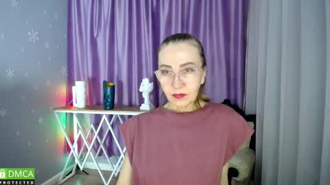 Snapshot of queen_a_n_i chatting on 02.08.25 A N I Ill be here on December 1st online show from 02.08.25