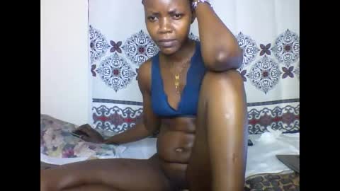 queen_abito online show from 02.03.25