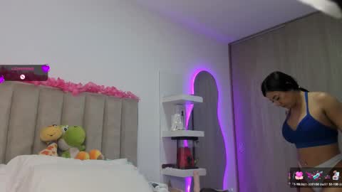  QUEEN ANTONELLA  online show from 03.04.25