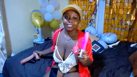 QUEEN  DOLY online show from 05.21.26