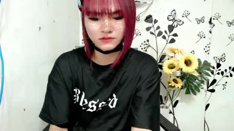 Snapshot of queen_elicktra chatting on 12.18.24 JOY online show from 12.18.24