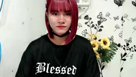 Snapshot of queen_elicktra chatting on 01.05.25 JOY online show from 01.05.25