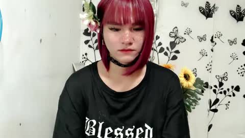 Snapshot of queen_elicktra chatting on 02.06.25 JOY online show from 02.06.25