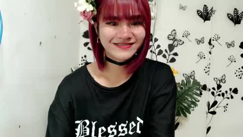 Snapshot of queen_elicktra chatting on 02.06.25 JOY online show from 02.06.25